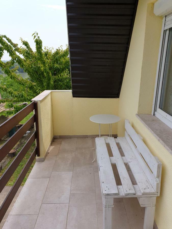 Kuca Za Odmor Apathy Holiday home Opatovac